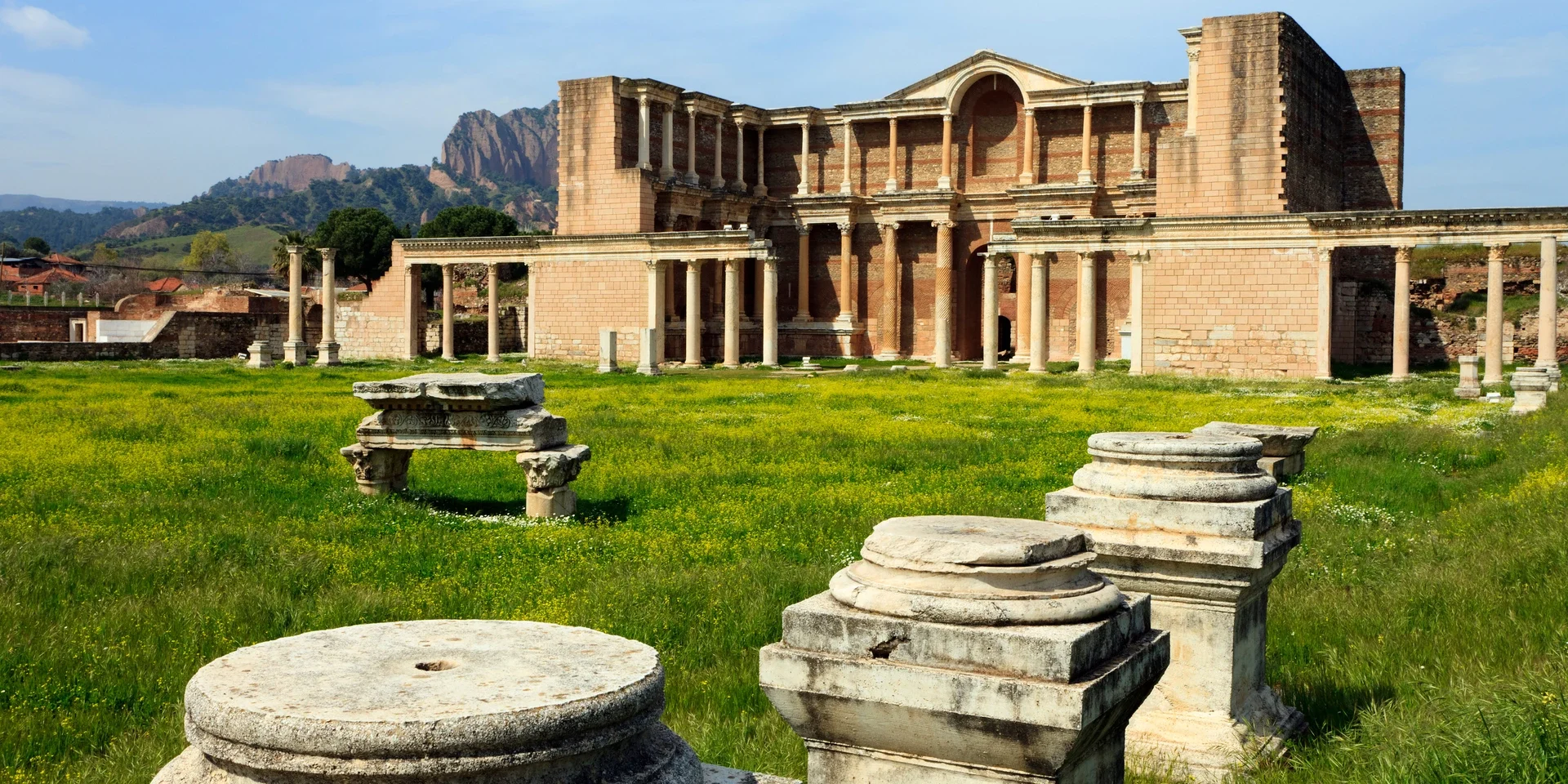 Blog-4-Sardes-The-Capital